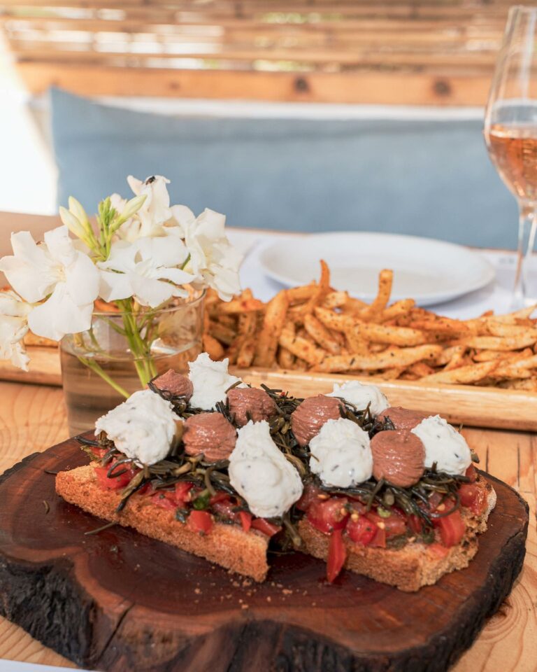 370002821 599952339019164 1921911149285567132 n 768x960