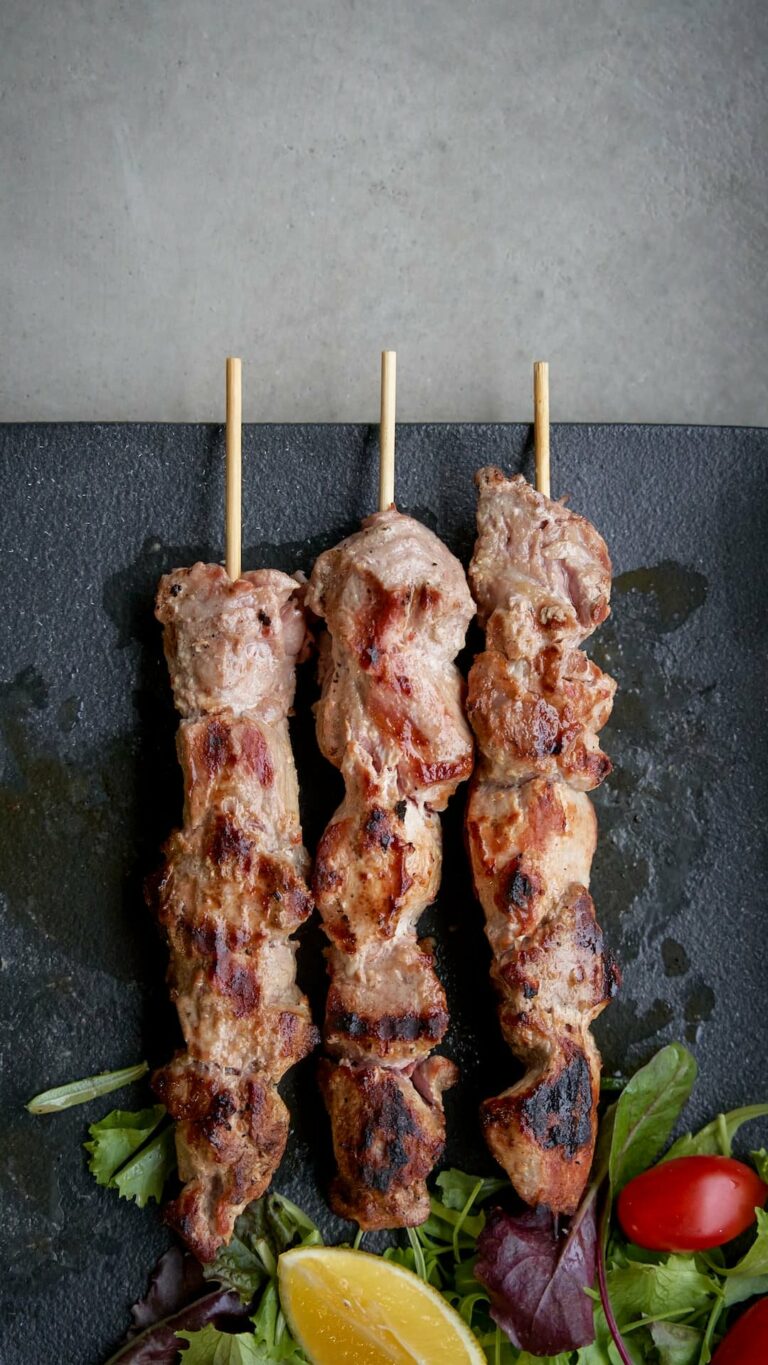 Σουβλάκια χοιρινά τεμάχια ΘΡΑΚΑ 768x1365