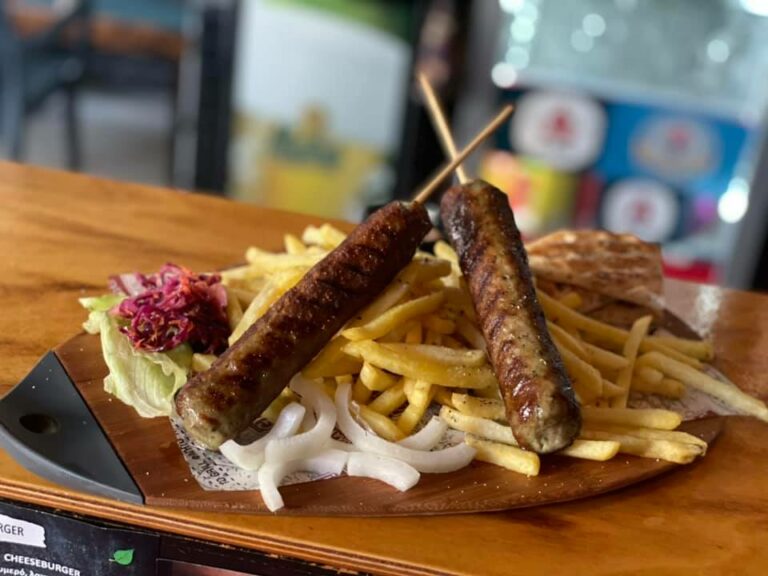 205789349 2907660959490573 5157619195785394234 n 768x576