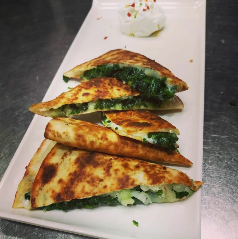 275424069 351486230318850 7175716263704061597 n 768x770