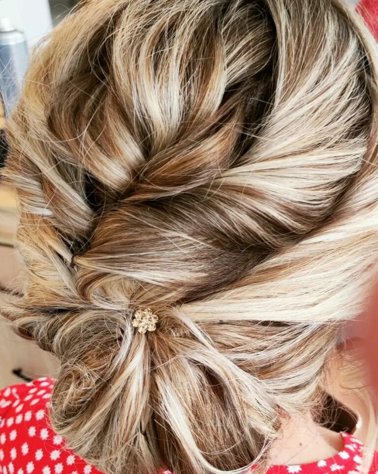 305772460 436153651986129 8306431906364444270 n 768x961