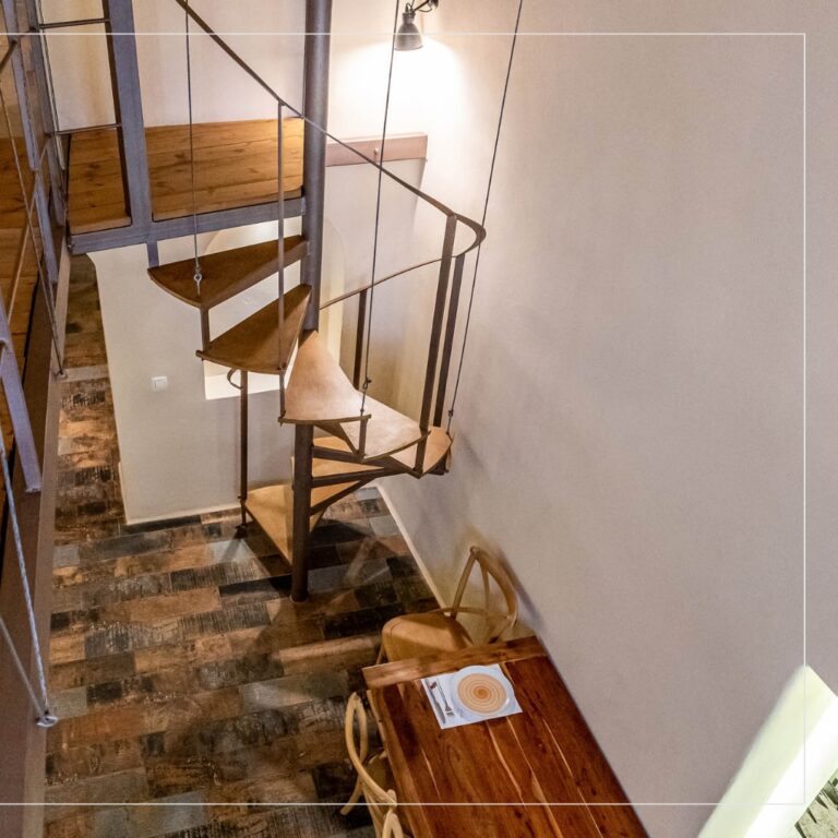 363385717 795940995869465 264920737727568 n 768x768