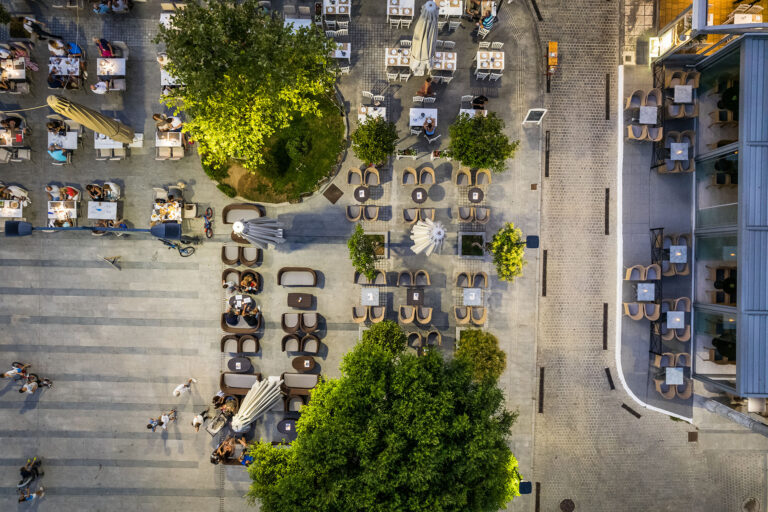 396728051 796099365859997 4194587680161976088 n 768x512