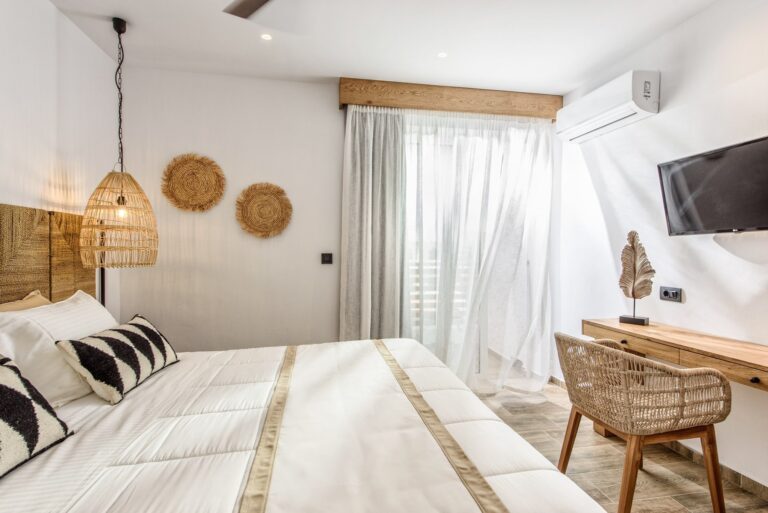 64690838 2462294983837523 955927658435182592 n 768x513