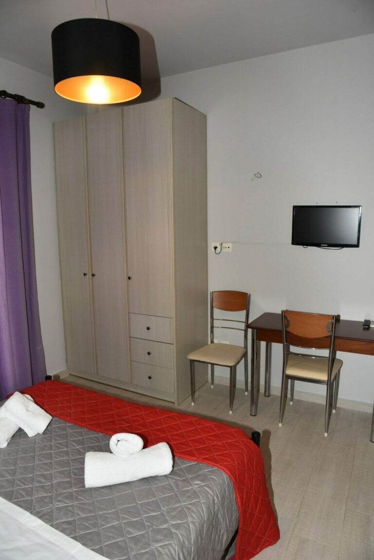 DSC 3990 scaled 1 768x1150