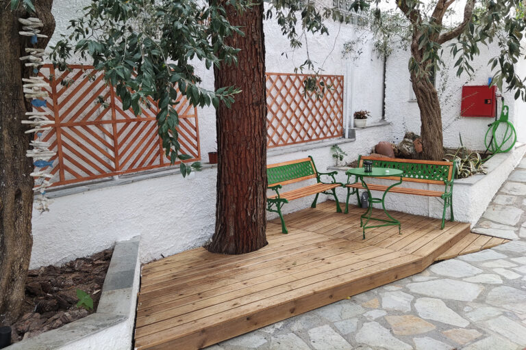 Ανατολική αυλή 2 768x512