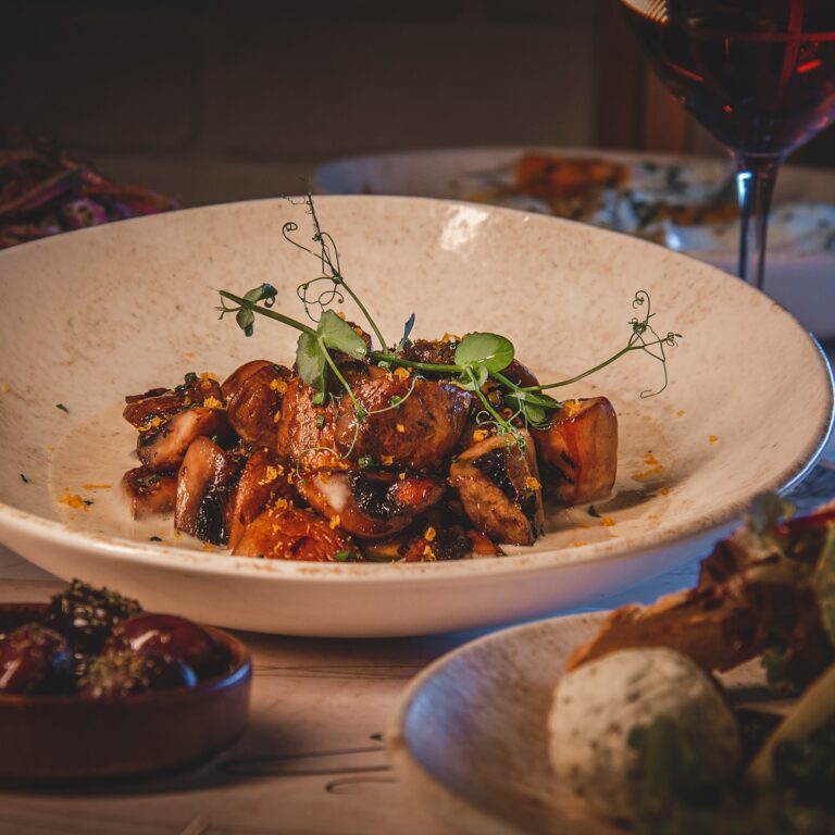 412227889 17998502276342811 221376844665096181 n 768x768