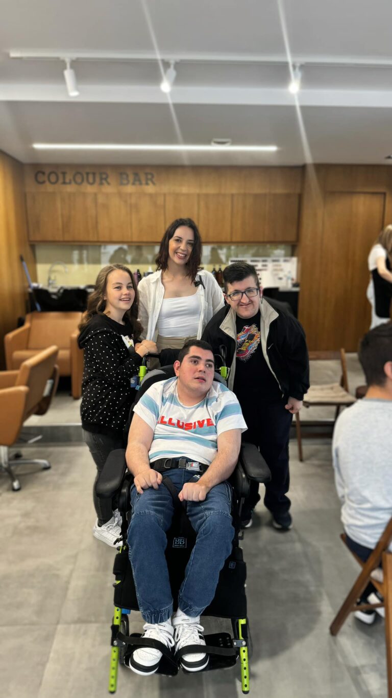 442464931 801619378738520 8818625020097990633 n 768x1365